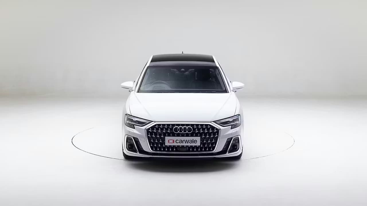 Audi A8 L 360 frame 1