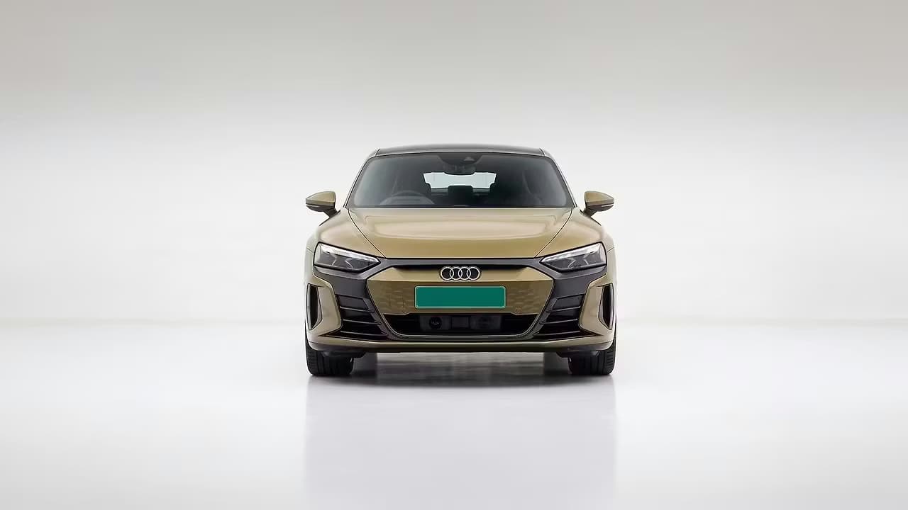 Audi e-tron GT 360 frame 1