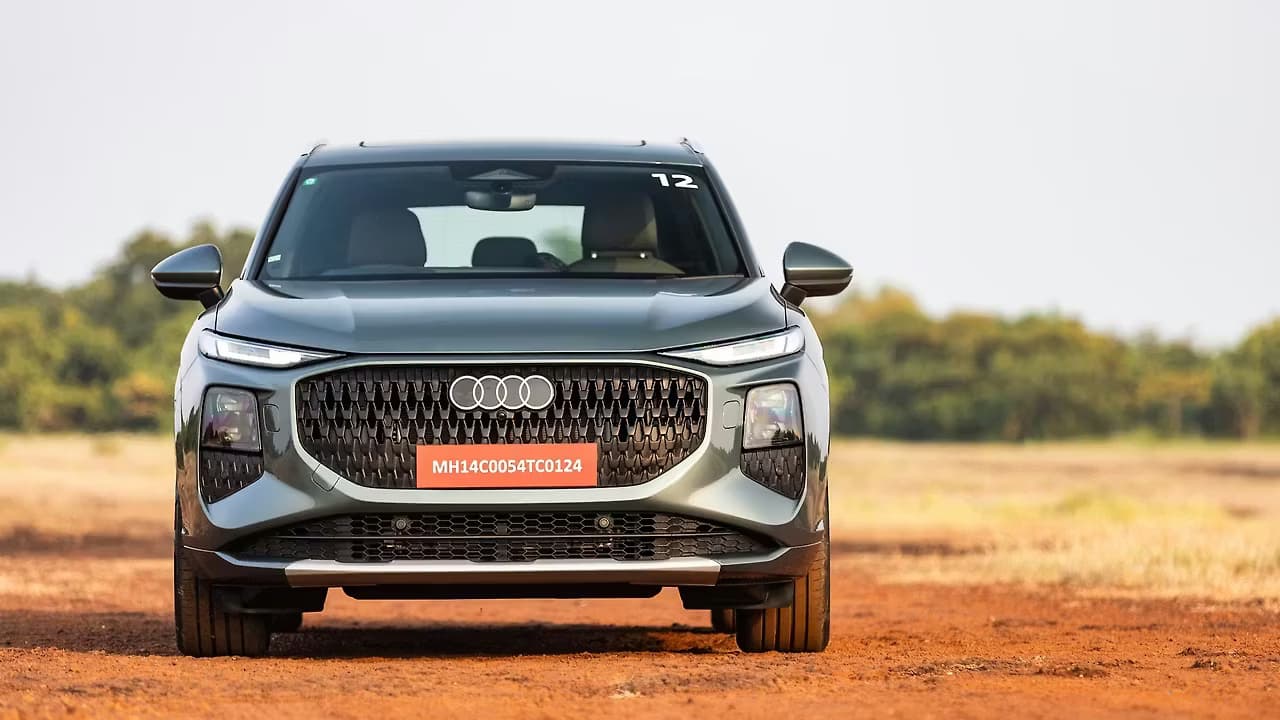 Audi Q3 Front View