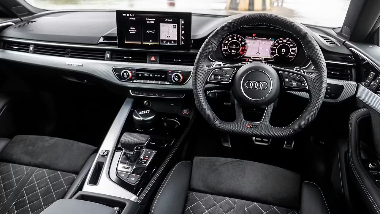 Audi RS5 Dashboard