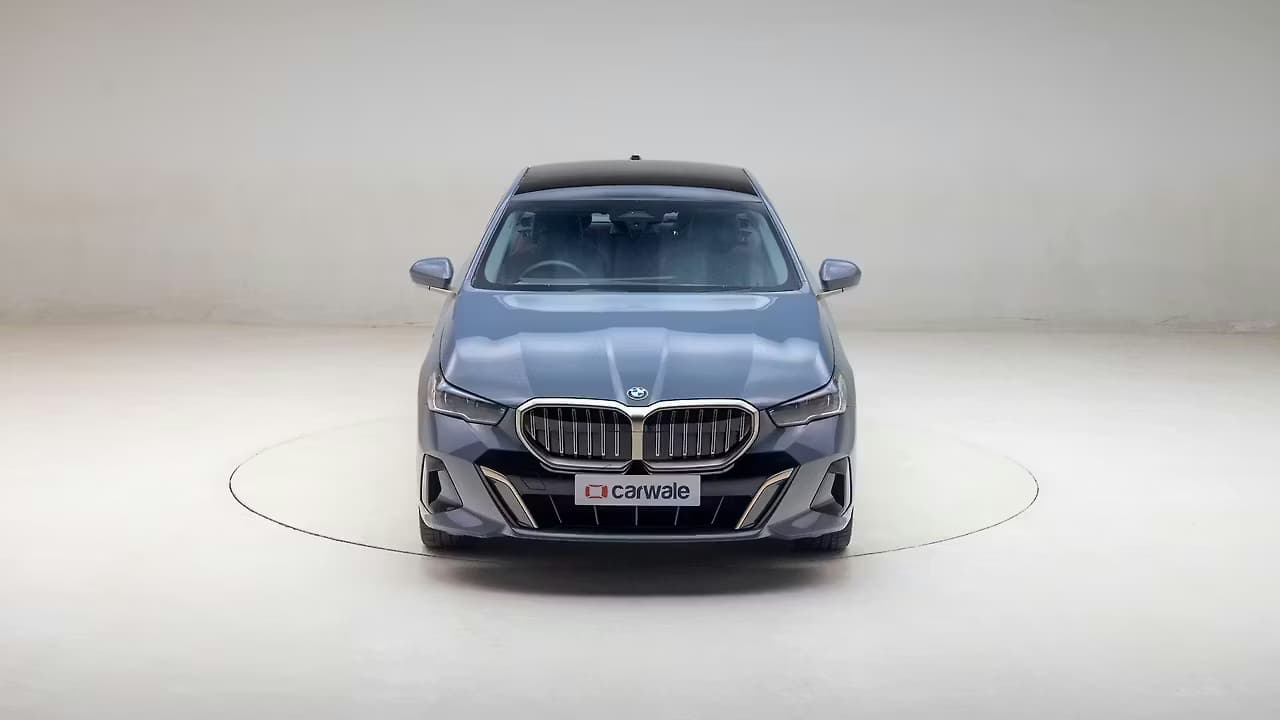 BMW 5-Series LWB 360 frame 1