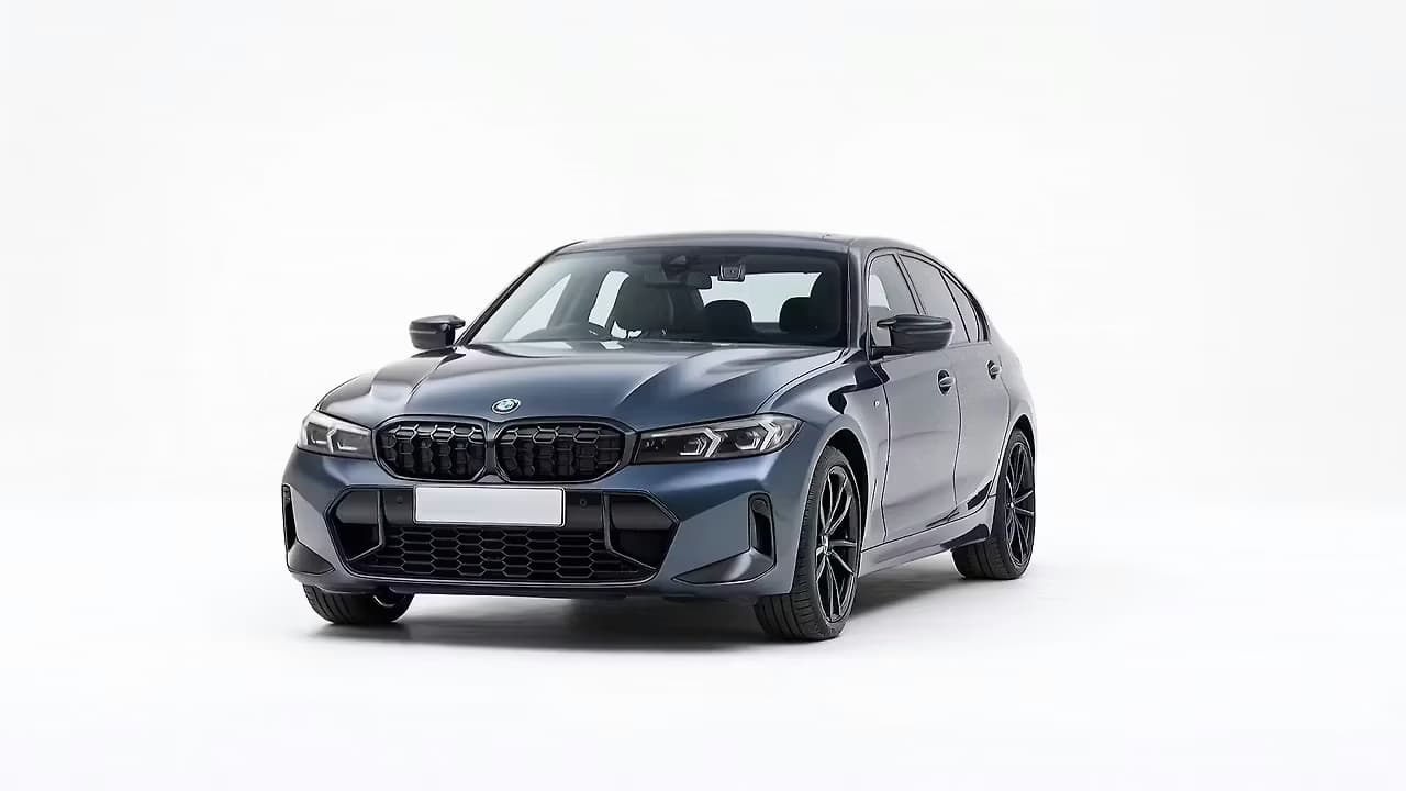 BMW M340i 360 frame 5