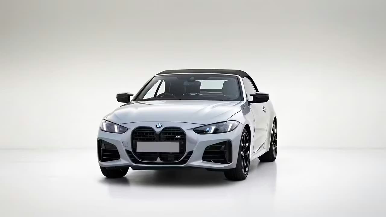 BMW M440i 360 frame 6