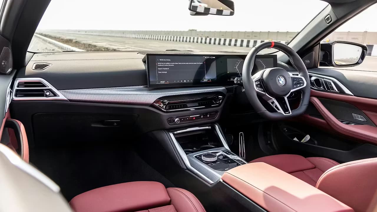BMW M440i Dashboard
