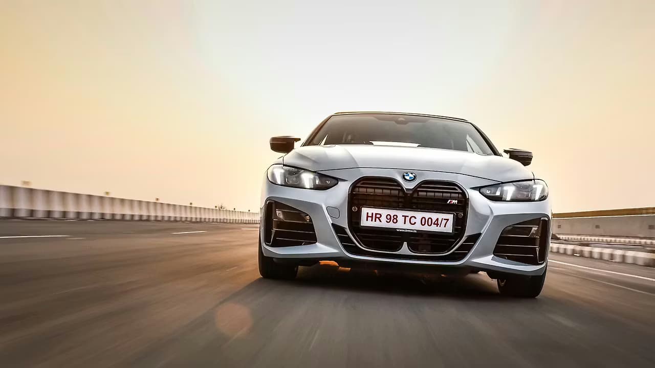 BMW M440i Front View