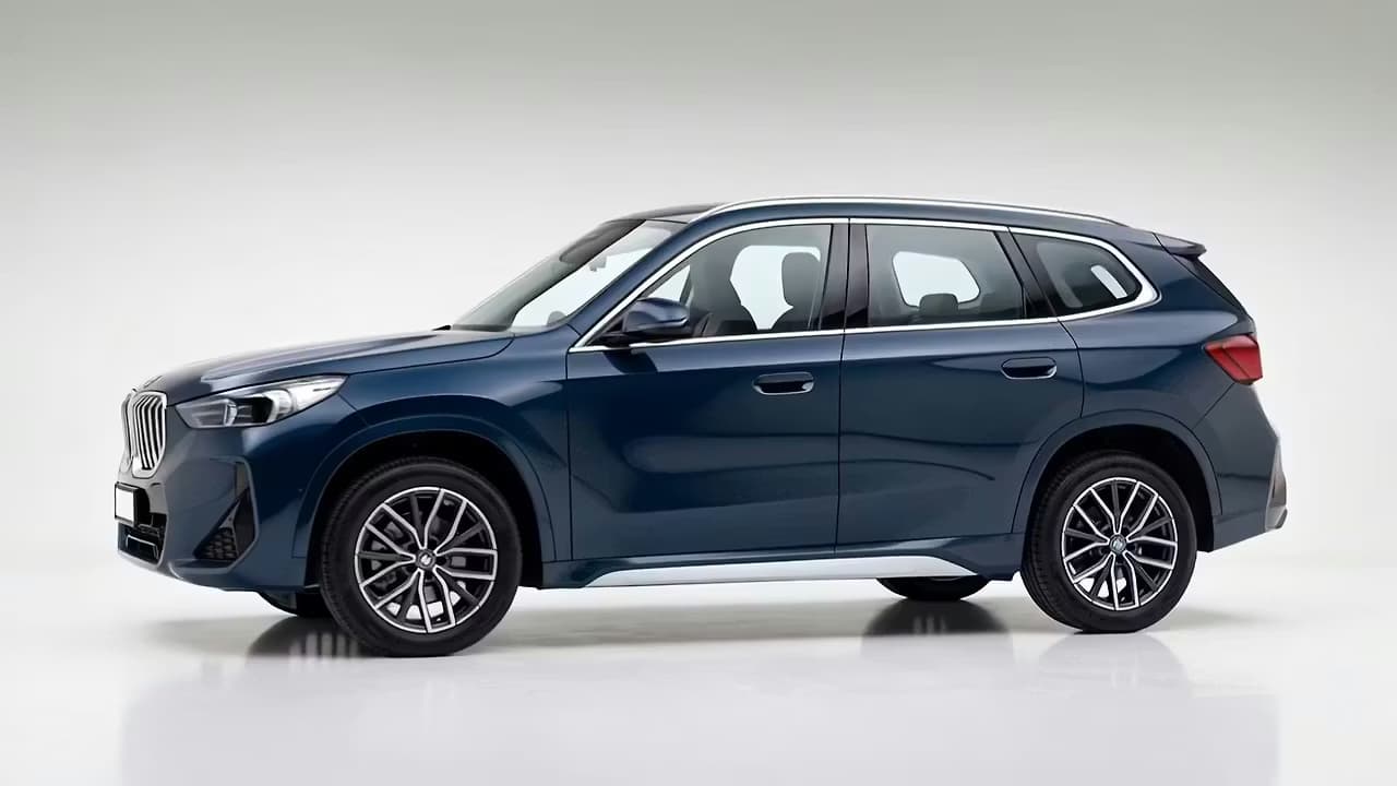 BMW X1 LWB 360 frame 11