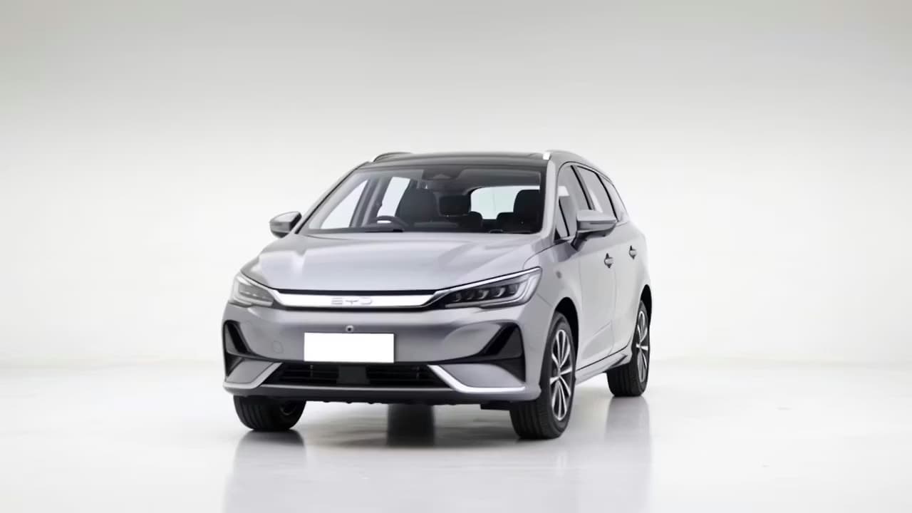 BYD eMax 7 360 frame 4