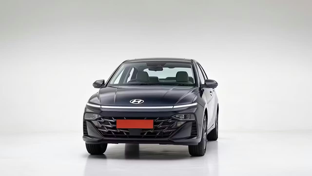 Hyundai Verna 360 frame 4