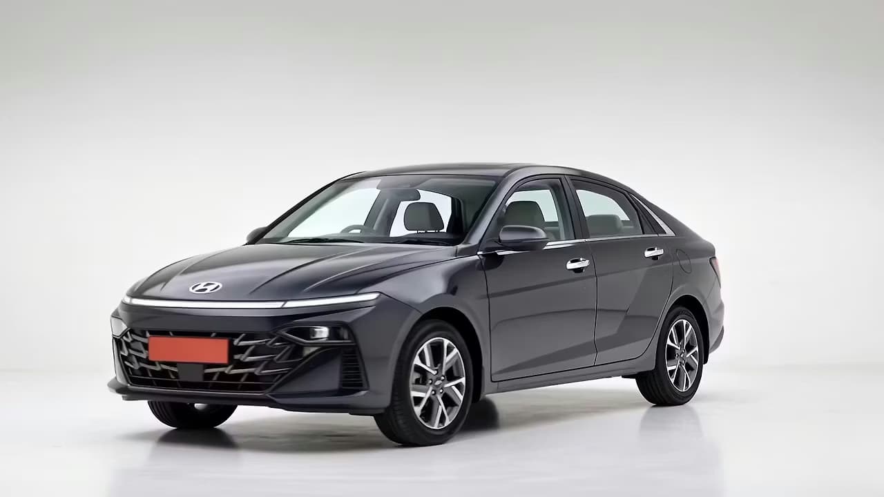 Hyundai Verna 360 frame 9