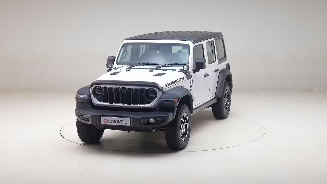 Jeep Wrangler 360 frame 5