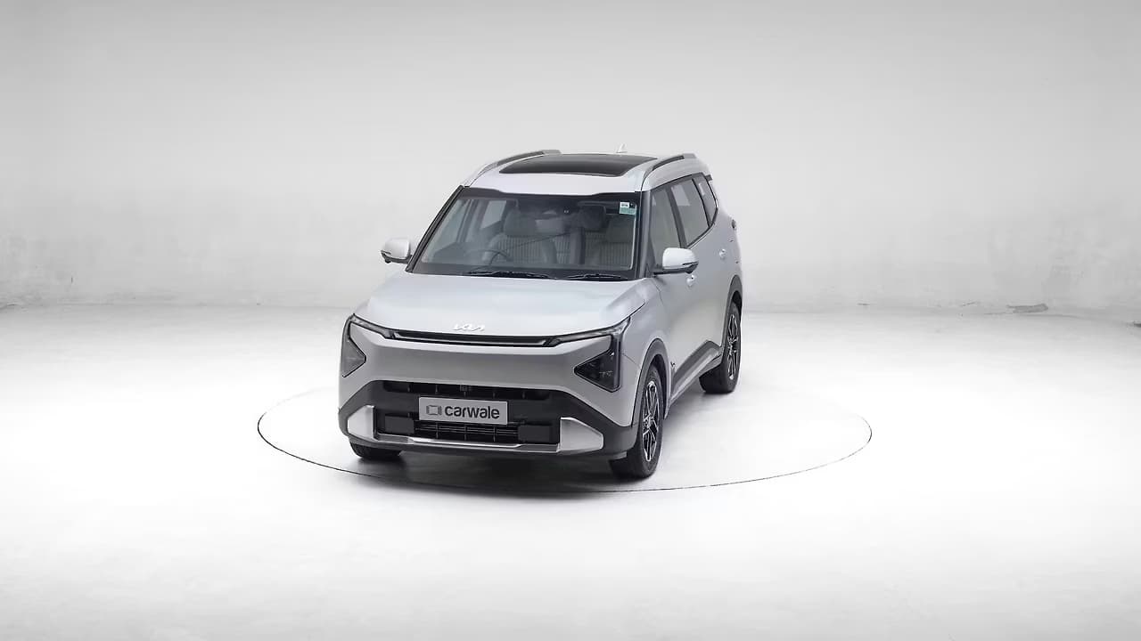 Kia Carens Clavis 360 frame 4