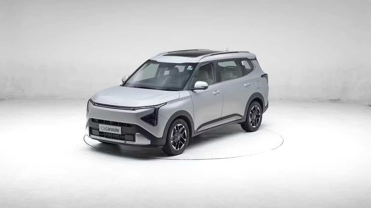 Kia Carens Clavis 360 frame 8