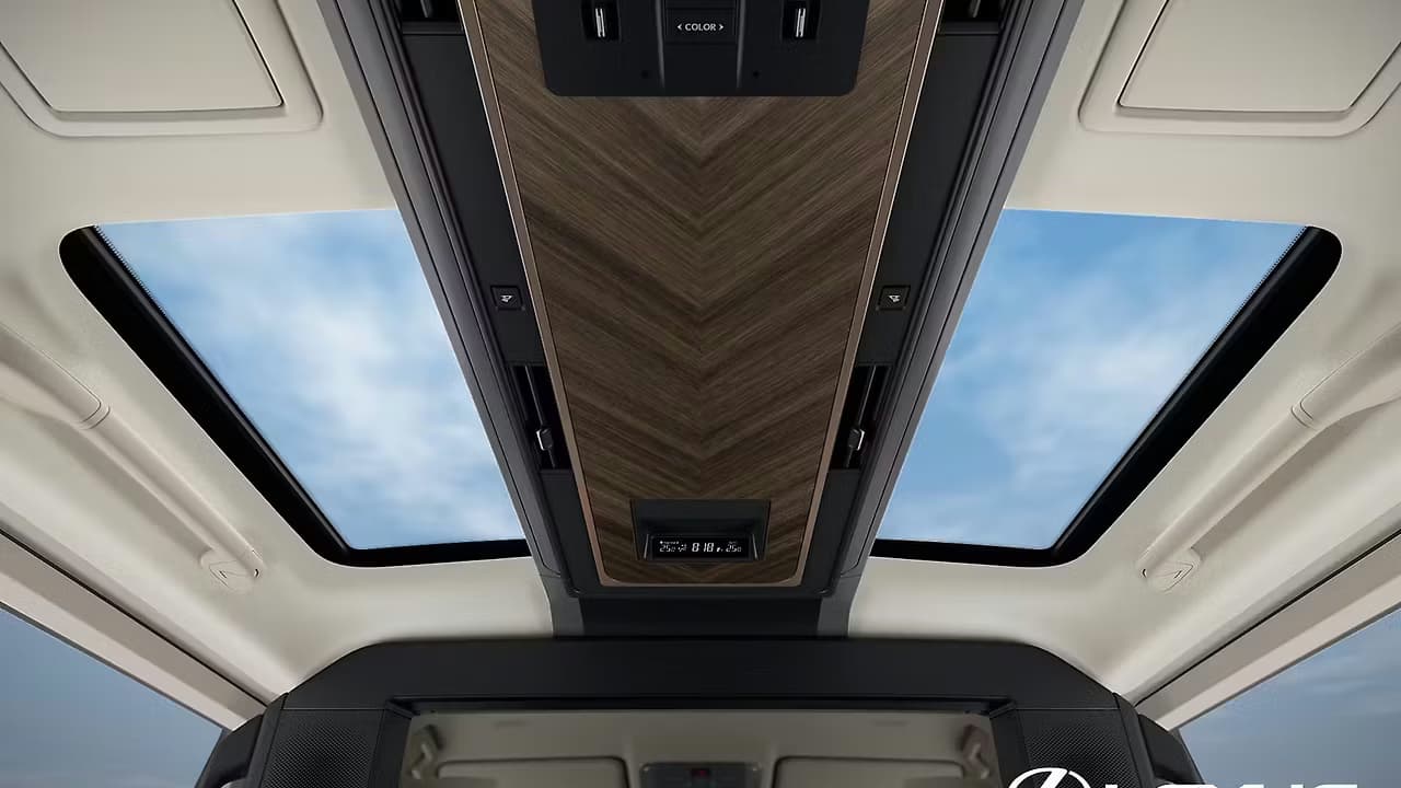 Lexus LM Car Roof