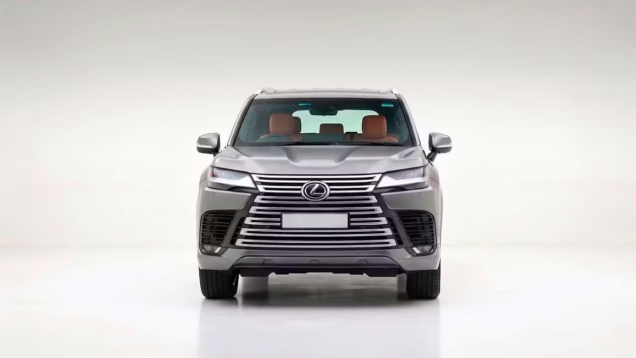 Lexus LX 360 frame 3