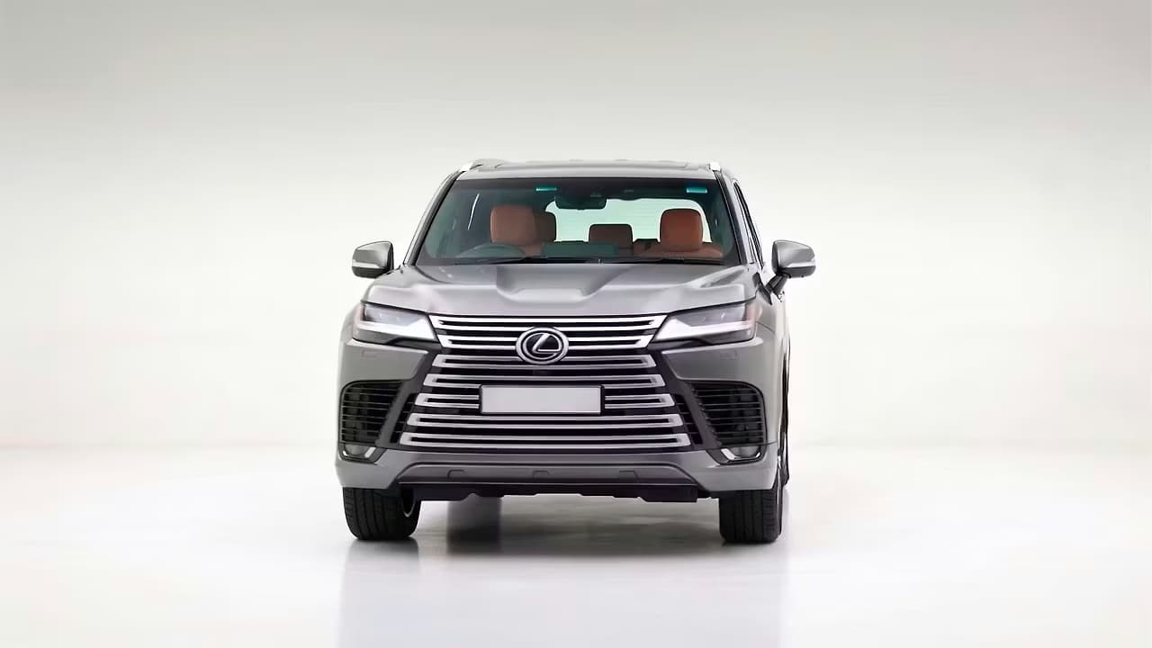Lexus LX 360 frame 4