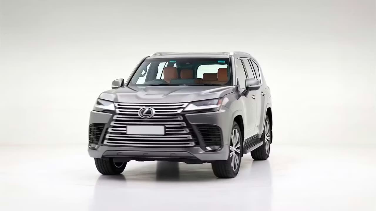 Lexus LX 360 frame 6