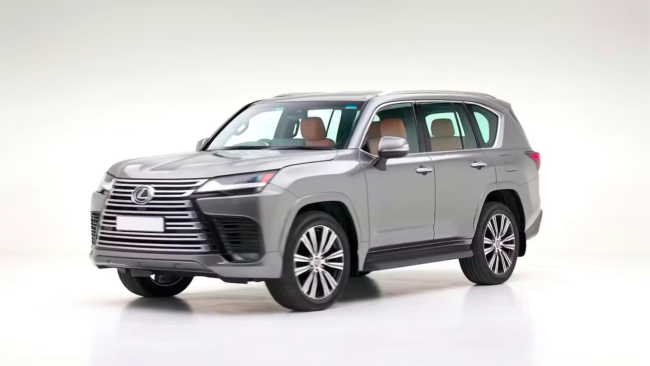 Lexus LX 360 frame 9
