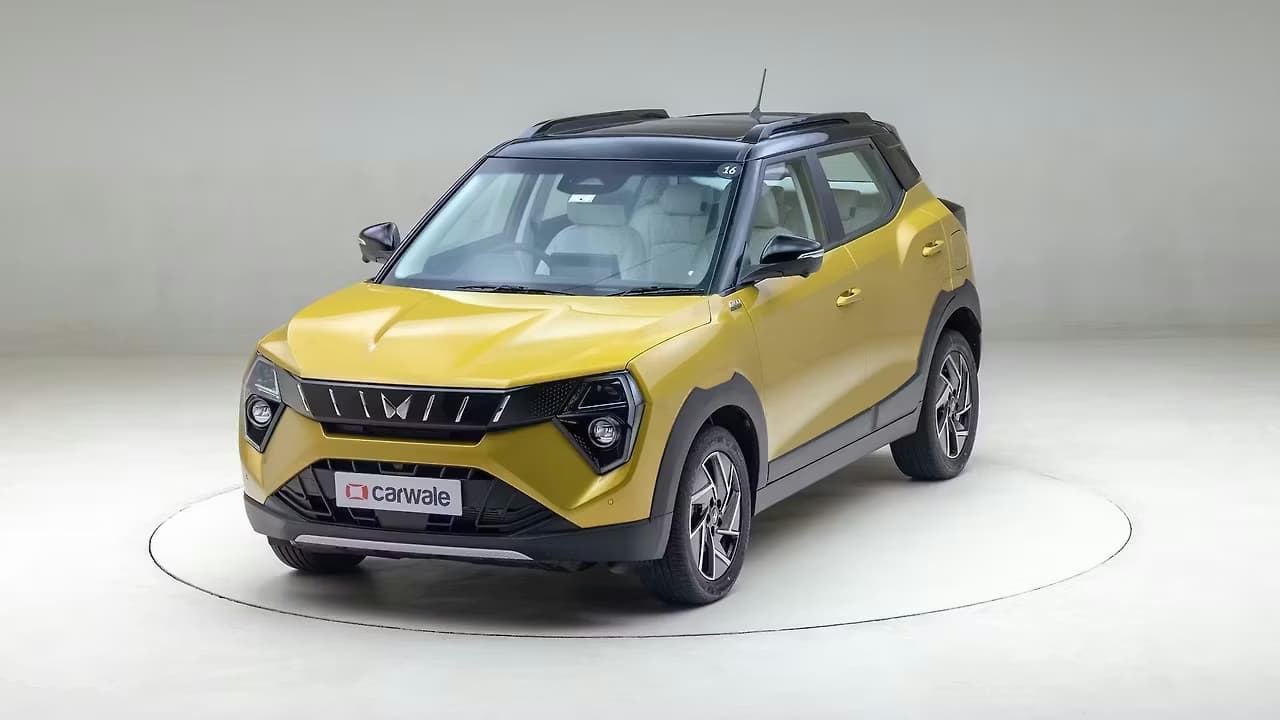 Mahindra XUV 3XO 360 frame 6