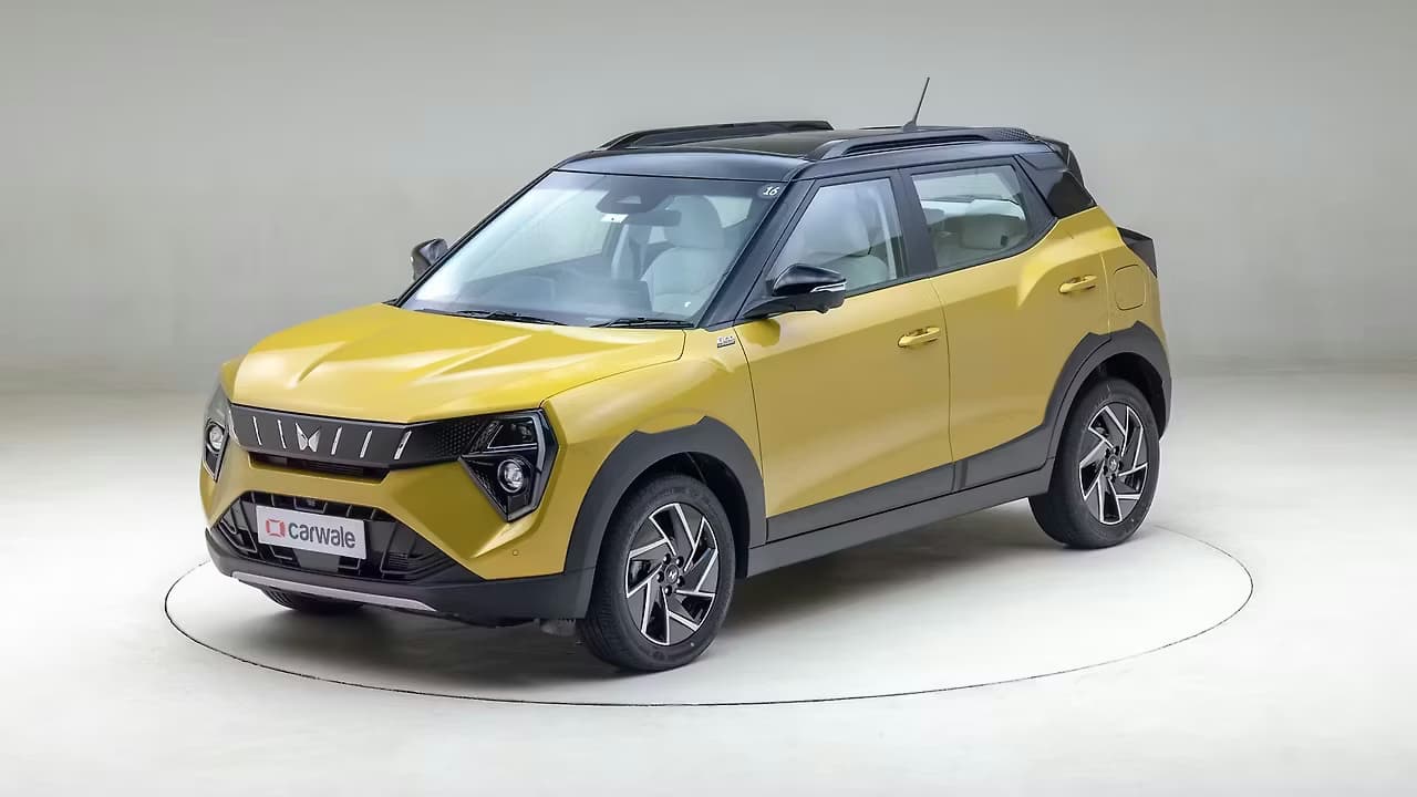 Mahindra XUV 3XO 360 frame 9