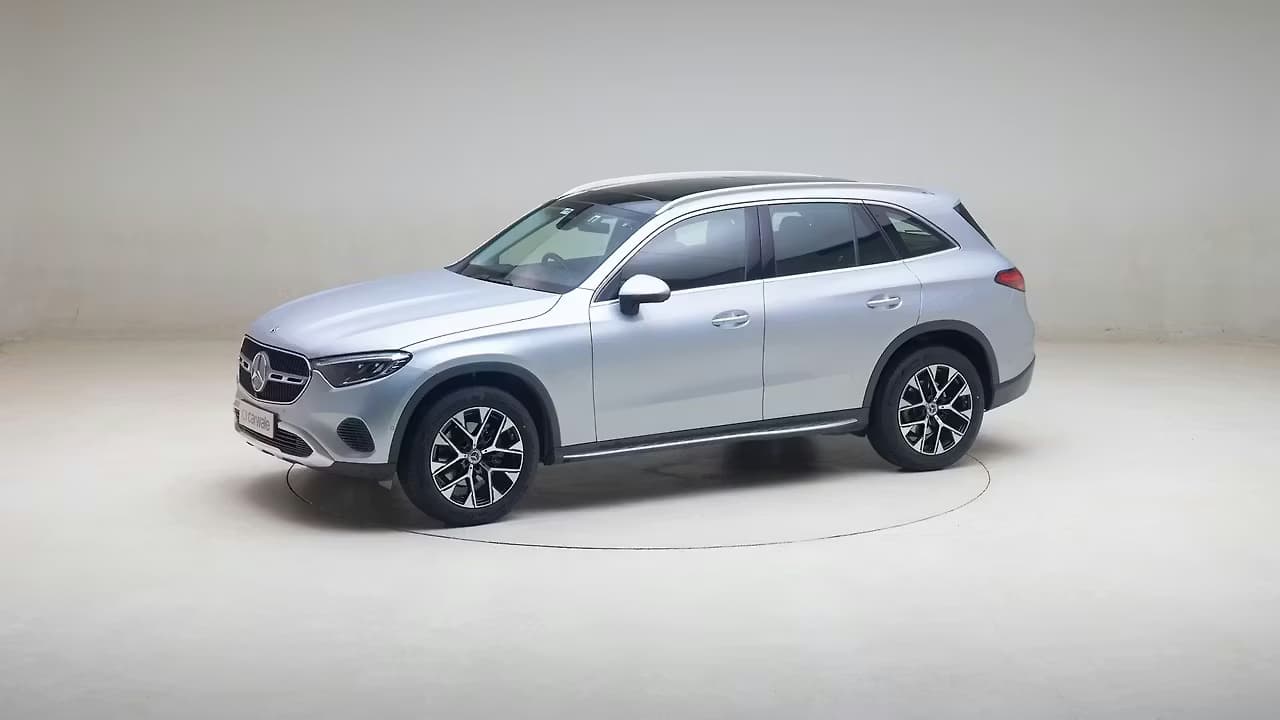 Mercedes-Benz GLC 360 frame 13