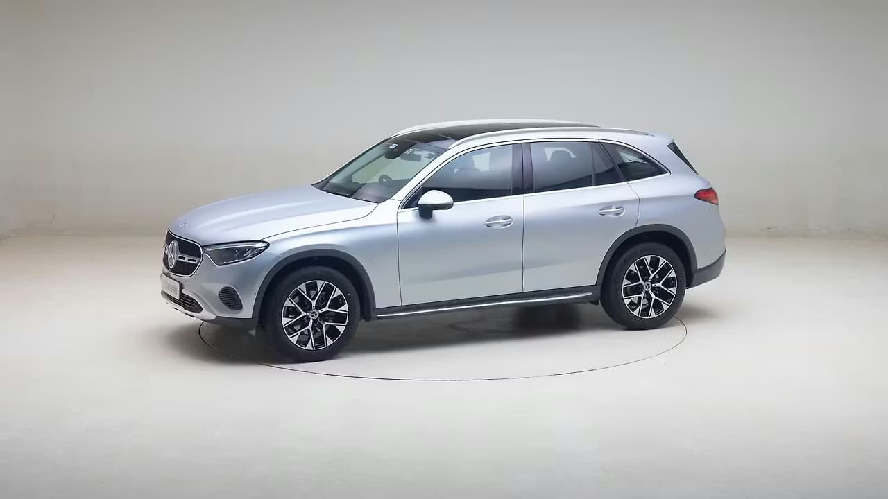Mercedes-Benz GLC 360 frame 14