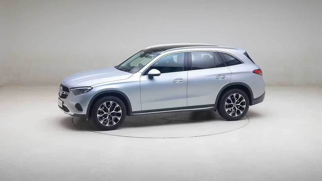 Mercedes-Benz GLC 360 frame 15