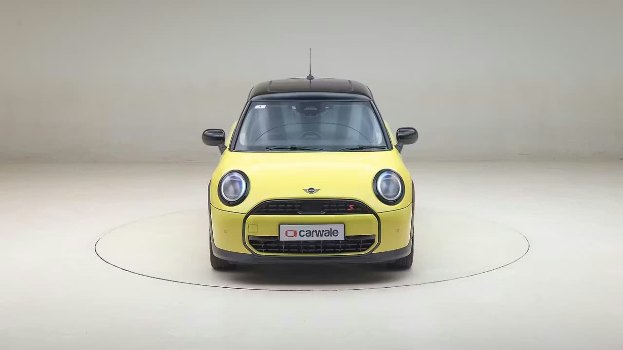 Mini Cooper 360 frame 1