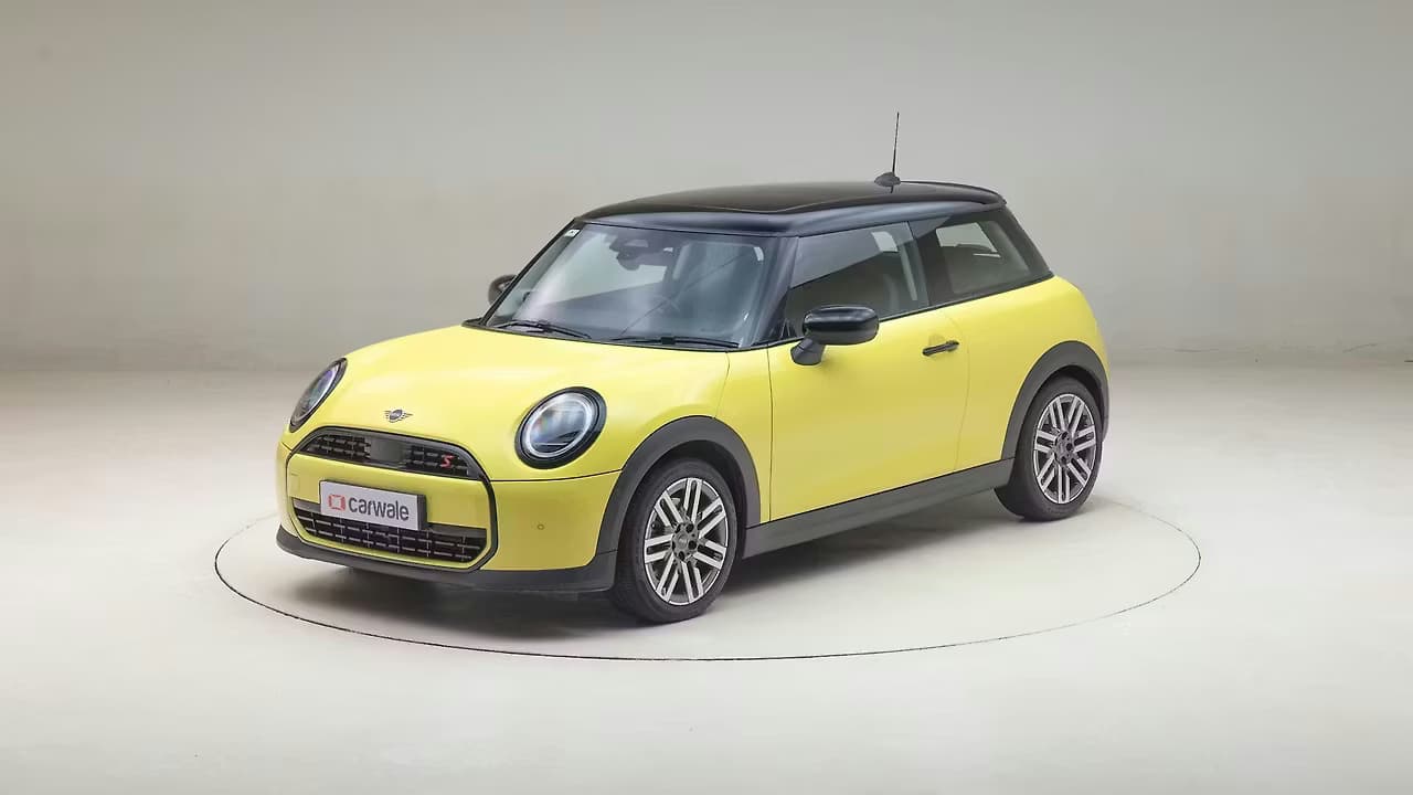 Mini Cooper 360 frame 9