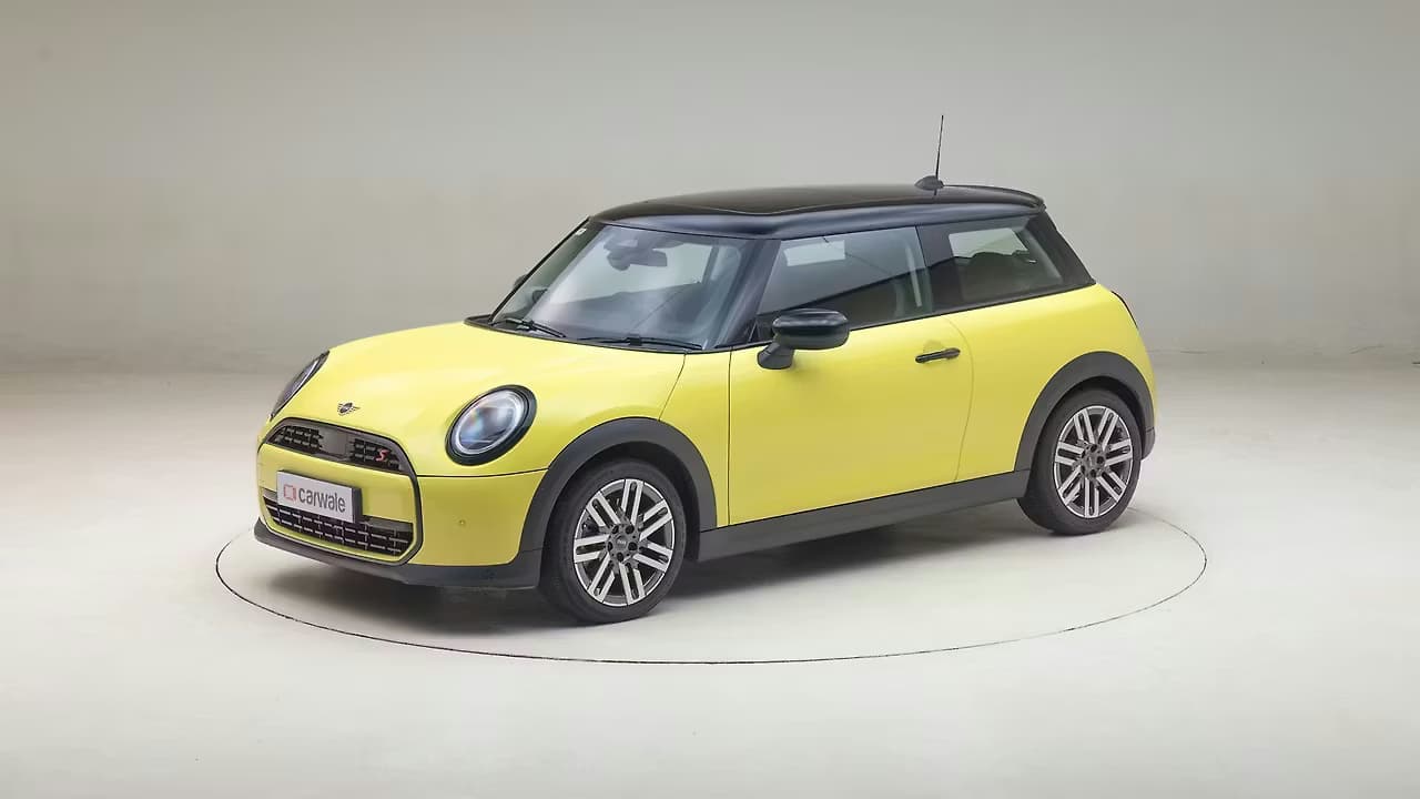 Mini Cooper 360 frame 11