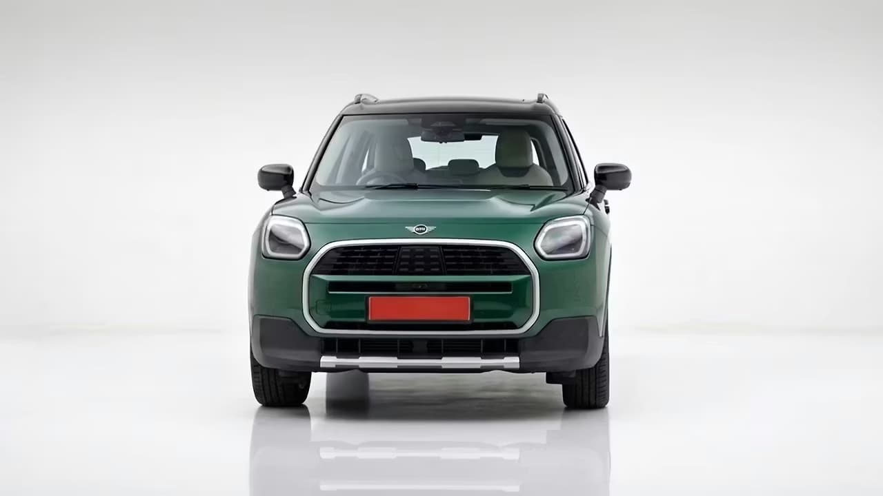 Mini Countryman C 360 frame 2
