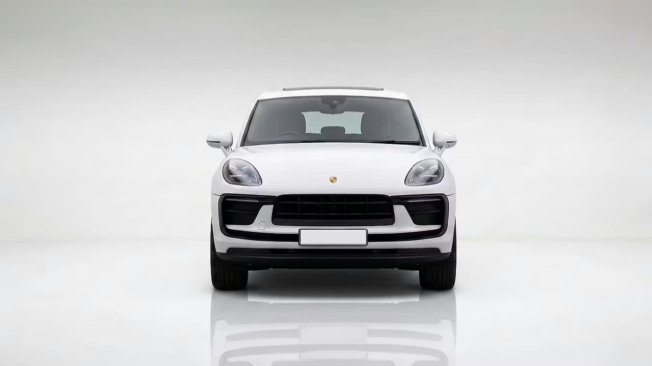 Porsche Macan 360 frame 1