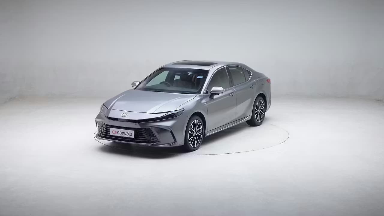 Toyota Camry 360 frame 7