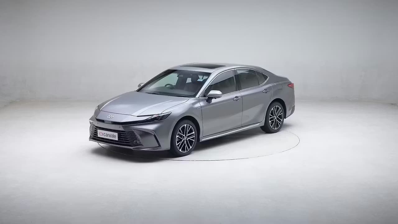 Toyota Camry 360 frame 9