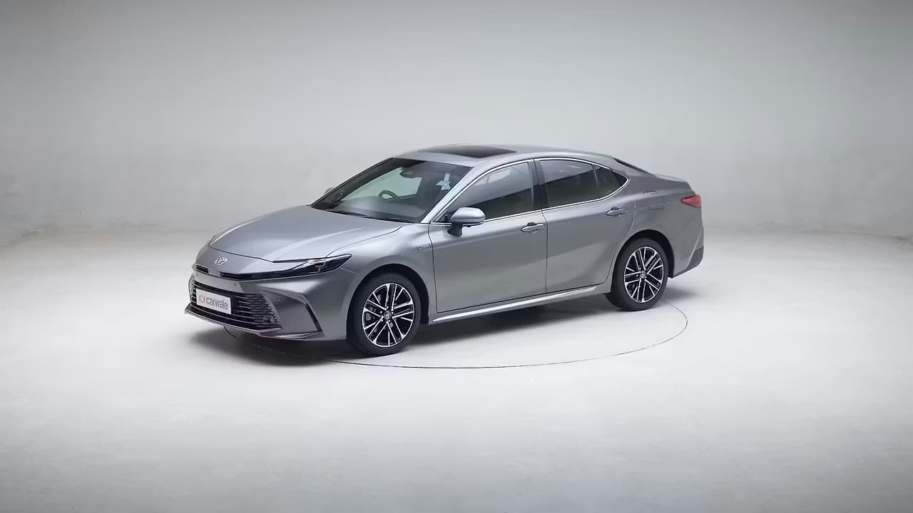 Toyota Camry 360 frame 11