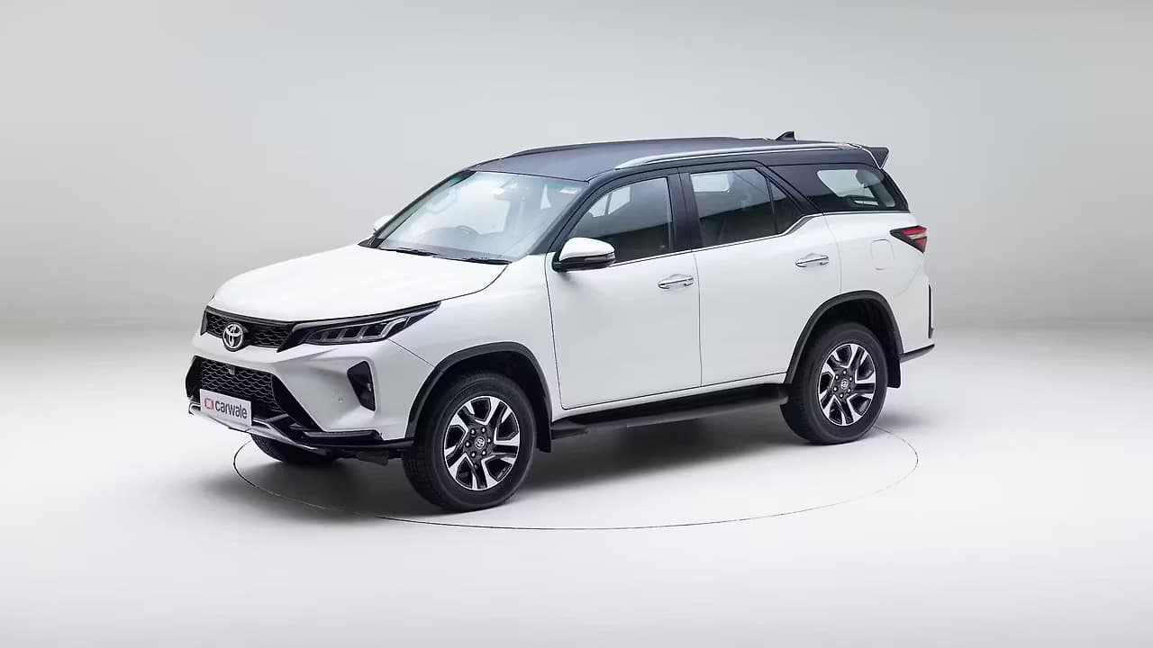 Toyota Fortuner 360 frame 10