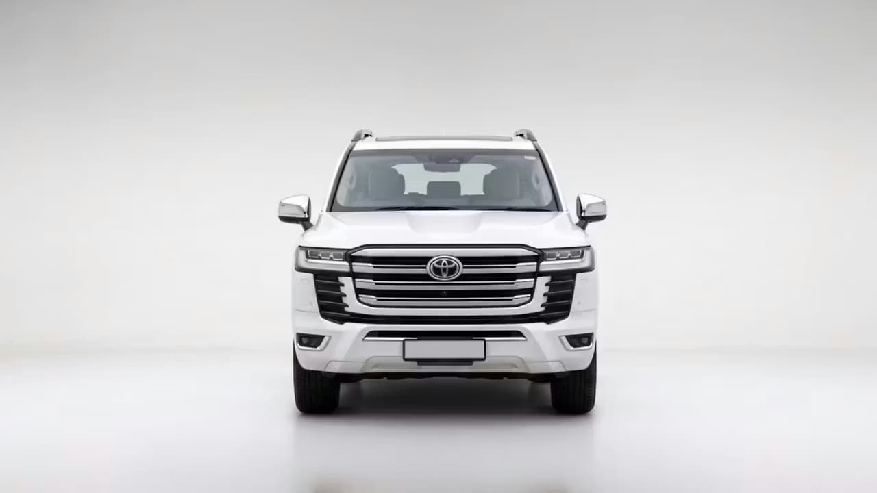 Toyota Land Cruiser 360 frame 1