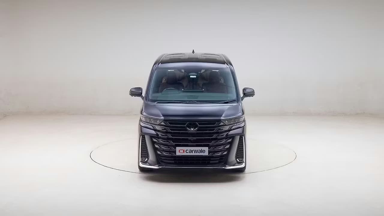 Toyota Vellfire 360 frame 1