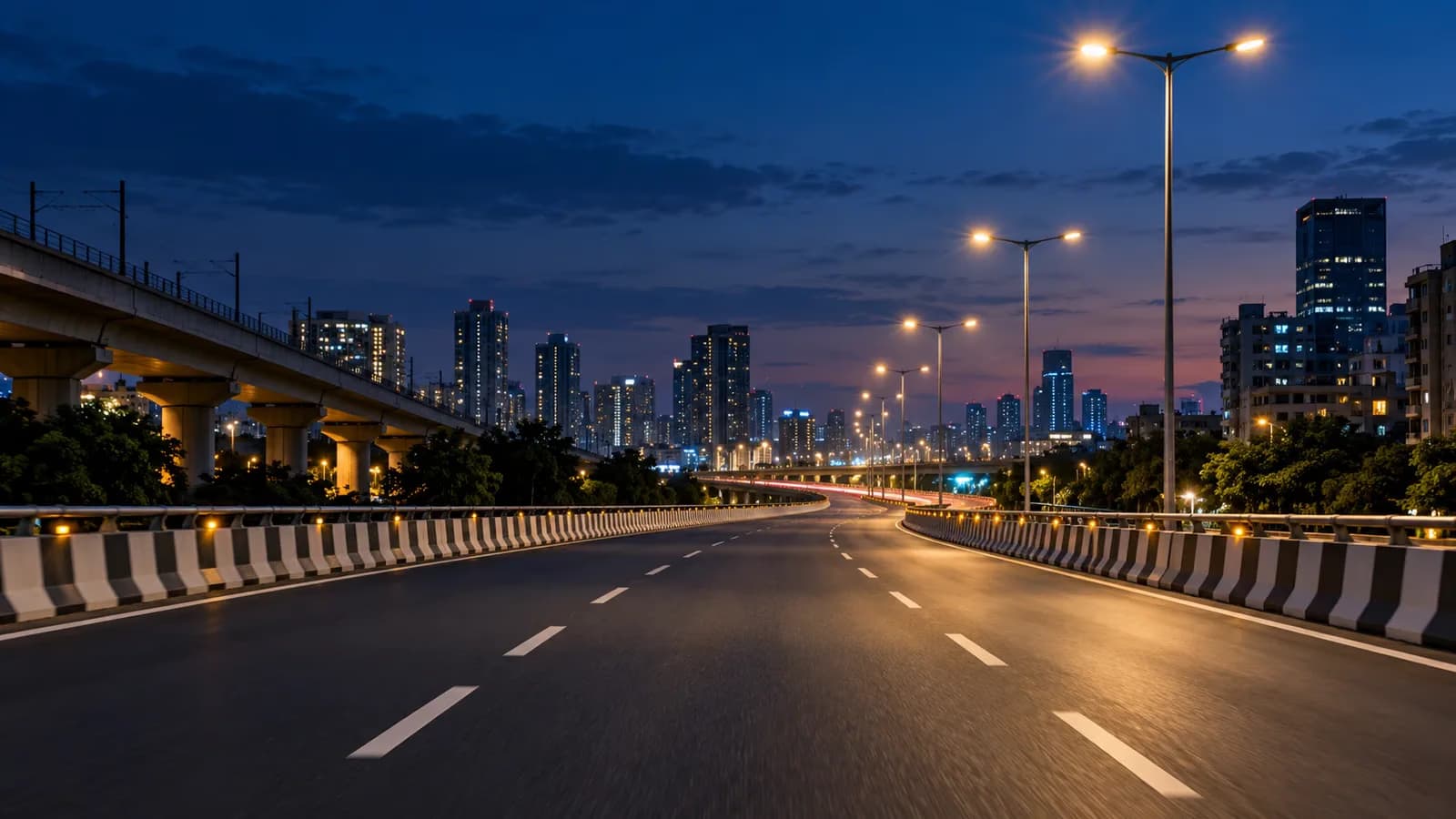 Night Test Drive Checklist: How to Judge Visibility, Glare and Ease of Use Before Buying a Car