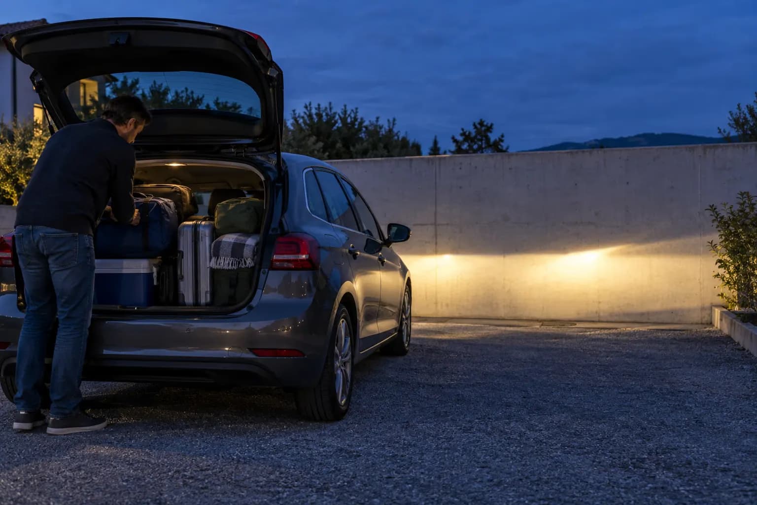 Loaded Car, Dazzling Headlights? Check the Beam-Level Control